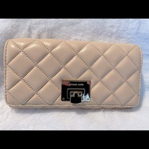 Michael Kors wallet
